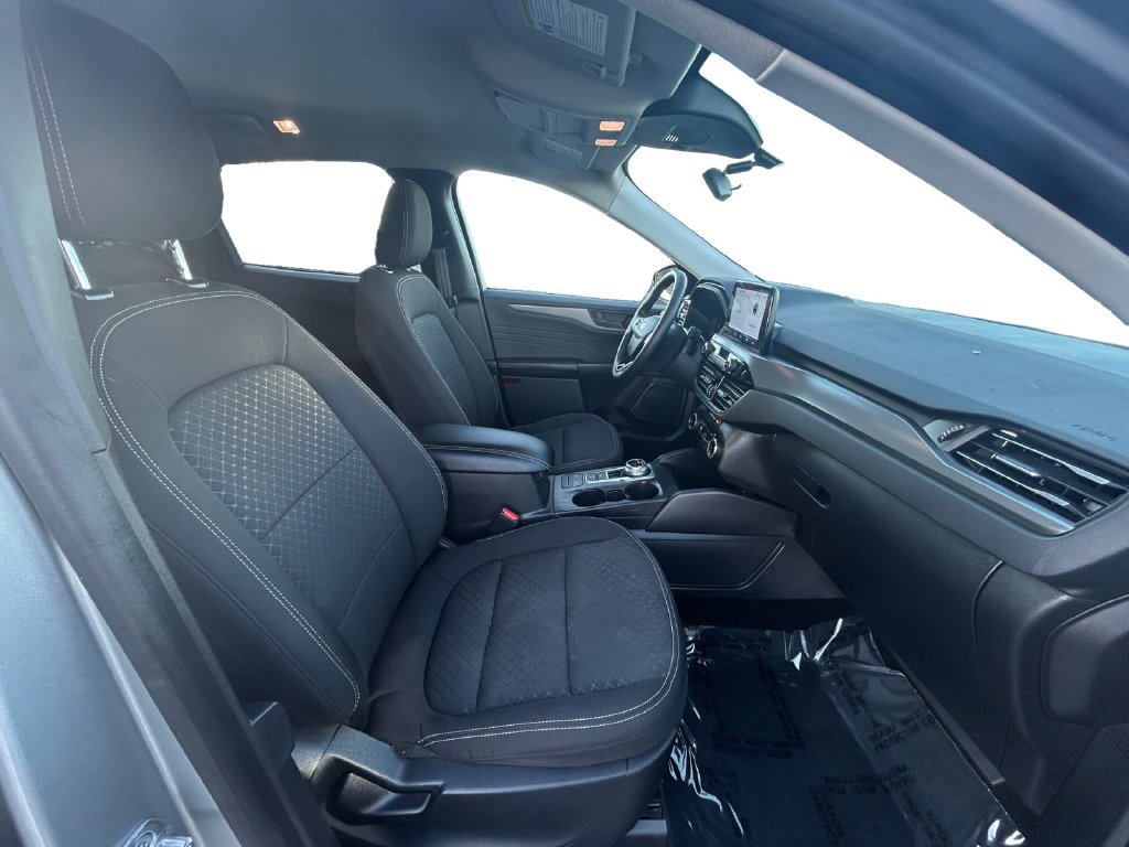 Used 2024 Ford Escape Active AWD/4WD image 16