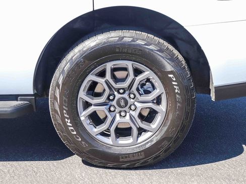 Certified 2025 Ford Expedition Active AWD/4WD image 8