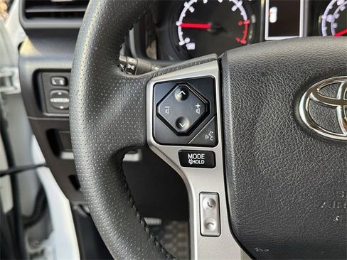 Used 2022 Toyota 4Runner SR5 image 12