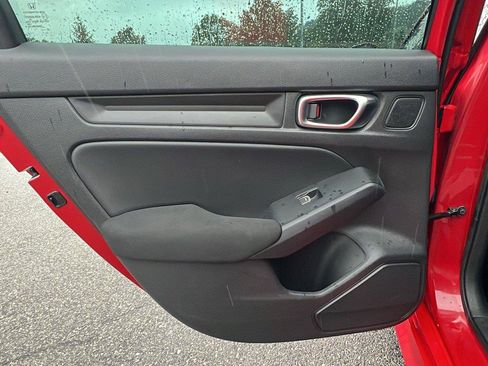 Used 2022 Honda Civic Sport image 17