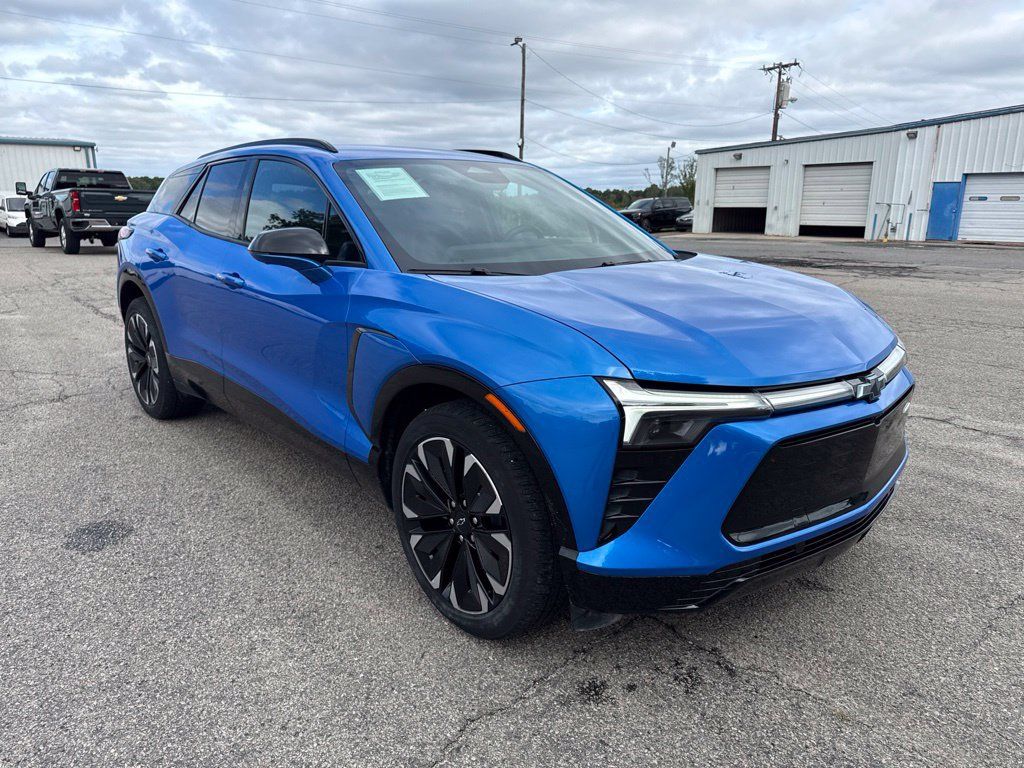 Used 2024 Chevrolet Blazer EV RS AWD/4WD image 7