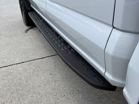 Used 2025 Ford F150 Raptor AWD/4WD image 12