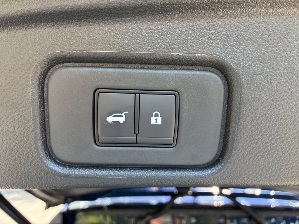 New 2026 Nissan Pathfinder SL AWD/4WD image 14