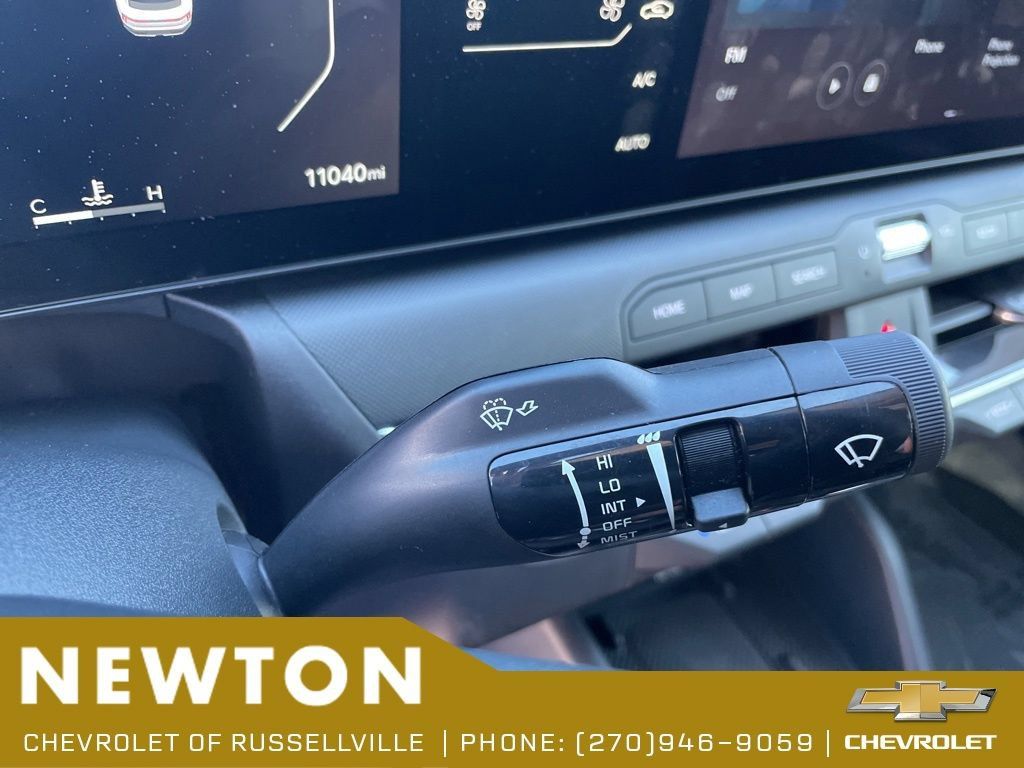 Used 2025 Kia K4 EX FWD image 15