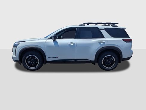 New 2026 Nissan Pathfinder Rock Creek w/ Rock Creek Premium Package AWD/4WD image 2