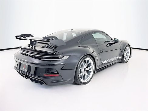 Used 2024 Porsche 911 GT3 image 9