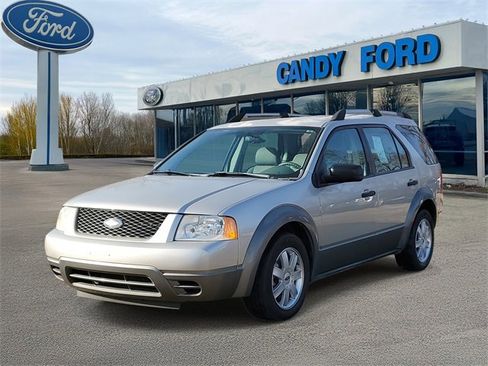 Used 2006 Ford Freestyle SE image 2