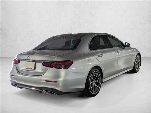 Certified 2022 Mercedes-Benz E 350 Sedan image 5