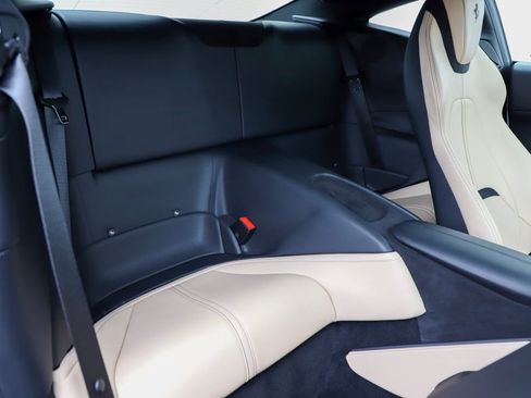 Certified 2023 Ferrari Roma image 17