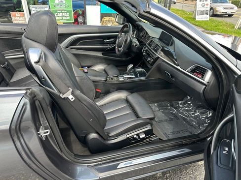 Used 2018 BMW 430i xDrive Convertible AWD/4WD image 15