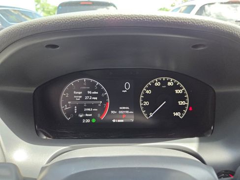 Used 2024 Honda HR-V Sport image 29