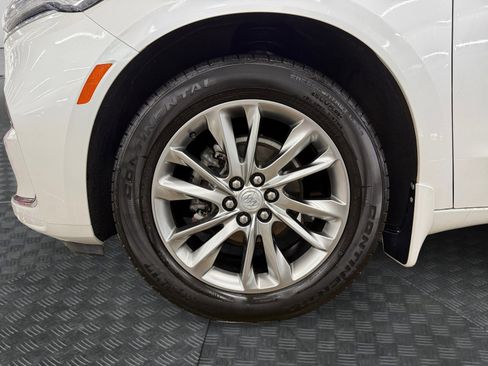 Used 2022 Buick Enclave Avenir w/ Trailering Package, 5000 lbs. image 32