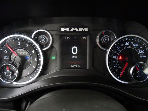 Used 2022 RAM 1500 Big Horn AWD/4WD image 23