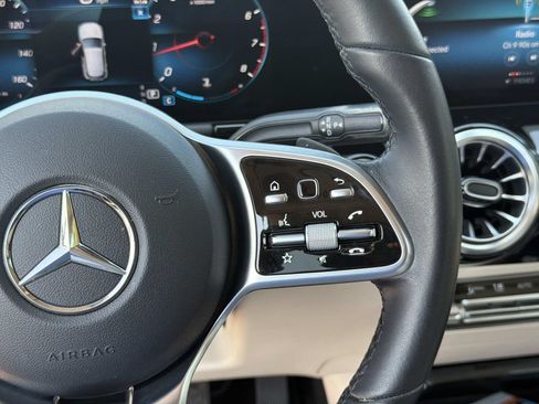 Used 2023 Mercedes-Benz GLA 250 image 23