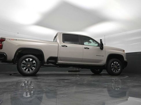 New 2026 Chevrolet Silverado 2500 Custom w/ Custom Convenience Package image 25