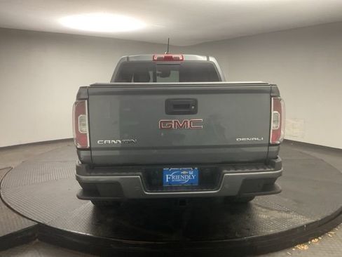 Used 2020 GMC Canyon Denali image 7