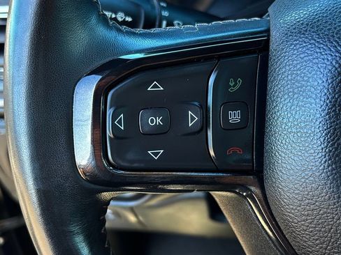 Used 2023 RAM 1500 Limited AWD/4WD image 16