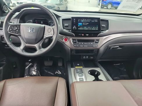 Certified 2024 Honda Passport EX-L image 11