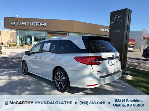 Used 2023 Honda Odyssey Touring image 13