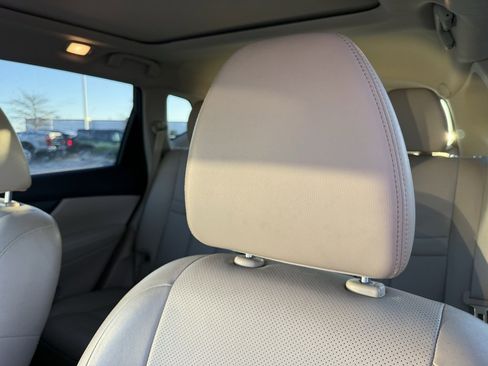 Used 2014 Nissan Rogue SL w/ SL Premium Package image 23