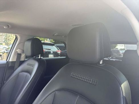 Used 2025 Hyundai Ioniq 5 SEL AWD/4WD image 18