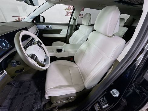 Certified 2025 Hyundai Santa Fe Calligraphy AWD/4WD image 28