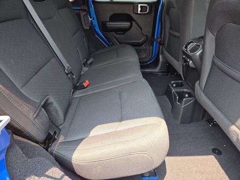Used 2021 Jeep Wrangler Unlimited Sport AWD/4WD image 24
