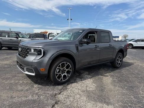 New 2026 Ford Maverick Lariat AWD/4WD image 4