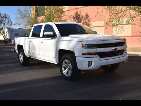 Used 2017 Chevrolet Silverado 1500 LT w/ True North Edition AWD/4WD image 2