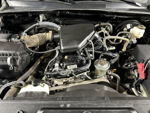 Used 2023 Toyota Tacoma SR5 w/ SR5 Appearance Package image 10