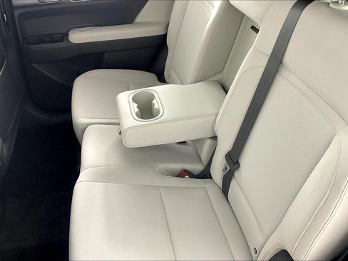 Certified 2026 Hyundai Santa Fe SE AWD/4WD image 38