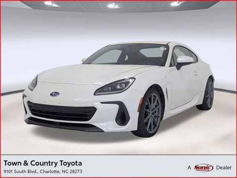 Used 2023 Subaru BRZ Limited image 1