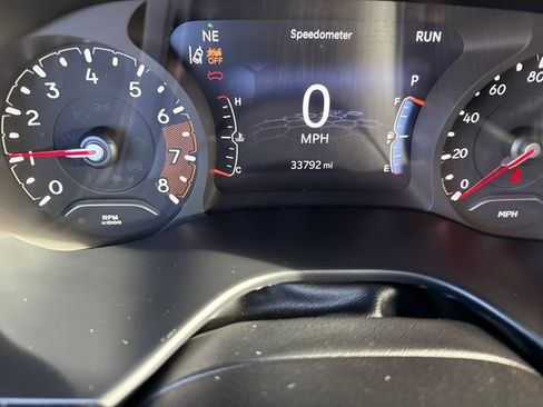 Used 2022 Jeep Compass Trailhawk image 25