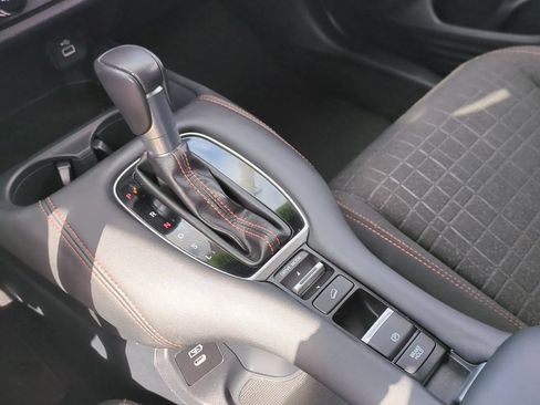 Used 2024 Honda HR-V Sport image 15
