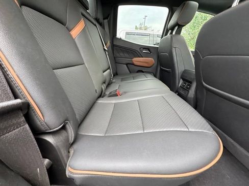 Used 2025 GMC Canyon AT4 w/ Technology Plus Package AWD/4WD image 5