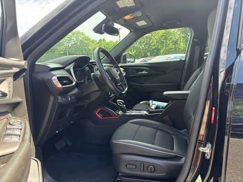 Used 2023 Chevrolet TrailBlazer RS w/ Convenience Package AWD/4WD image 15