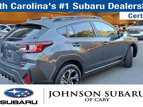 Used 2025 Subaru Crosstrek 2.0i Premium image 10