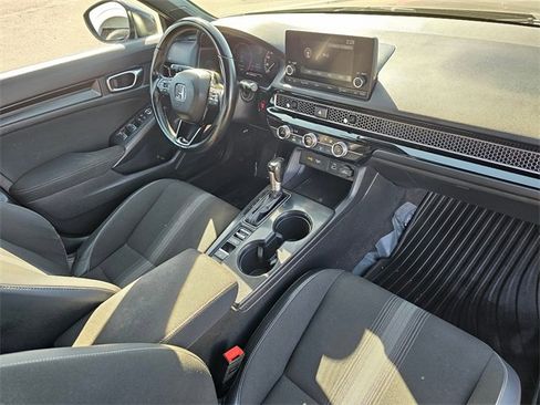 Used 2022 Honda Civic Sport image 16