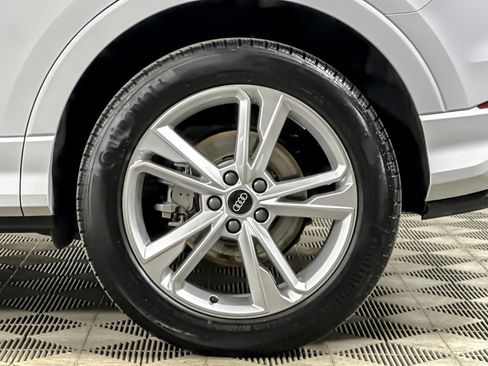 Used 2023 Audi Q3 2.0T Premium w/ 19" Wheel Package image 24