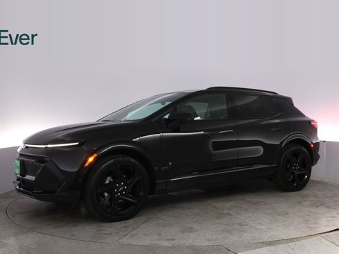 Used 2024 Chevrolet Equinox EV RS FWD image 18