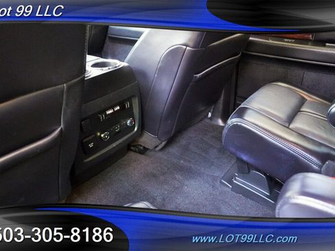 Used 2017 Lincoln Navigator Select AWD/4WD image 16