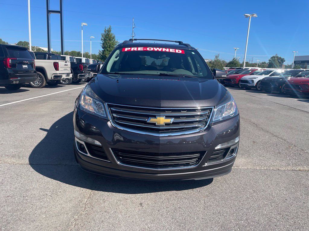 Used 2014 Chevrolet Traverse LT w/ All-Star Edition FWD image 2