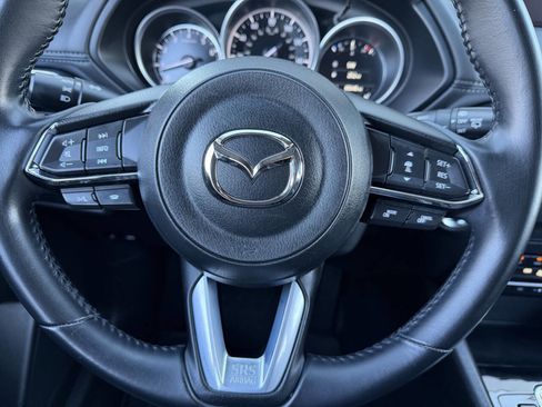 Used 2021 MAZDA CX-5 Touring image 17