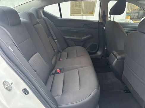 Used 2025 Nissan Altima 2.5 SV image 38