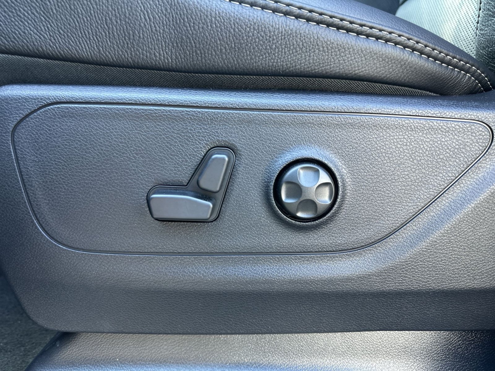 New 2027 RAM 1500 RHO AWD/4WD image 14
