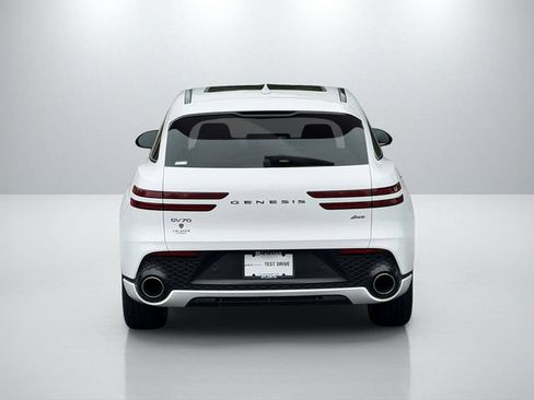Used 2023 Genesis GV70 2.5T w/ Sport Prestige Package AWD/4WD image 7