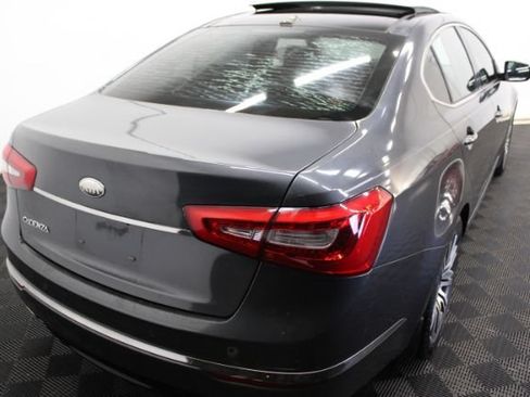 Used 2014 Kia Cadenza Premium w/ Luxury Package FWD image 8