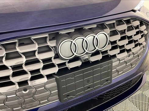 Used 2025 Audi Q5 Premium Plus AWD/4WD image 28