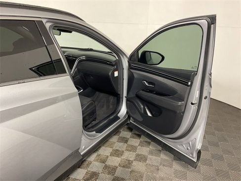 Used 2022 Hyundai Tucson Limited image 35