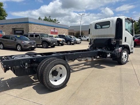 New 2025 Chevrolet Low Cab Forward 5500HG RWD image 35